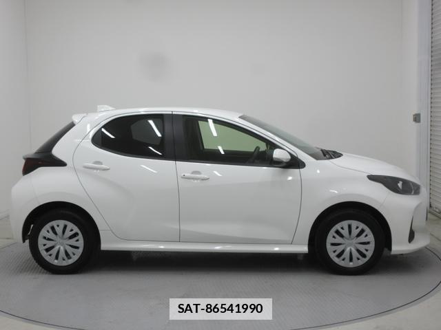 Toyota YARIS 2023-03 7804255-3