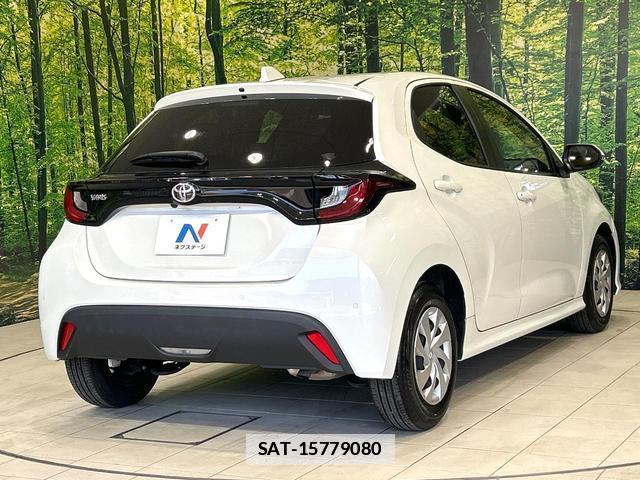 Toyota YARIS 2021-04 7804544-16