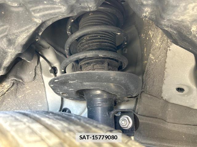 Toyota YARIS 2021-04 7804544-19