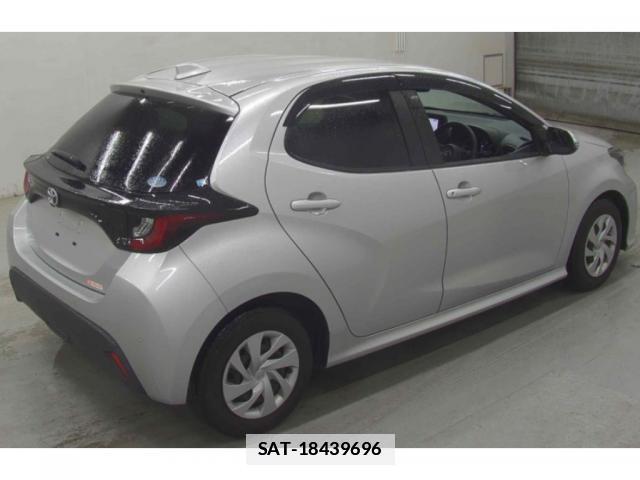 Toyota YARIS 2021-03 7807323-1