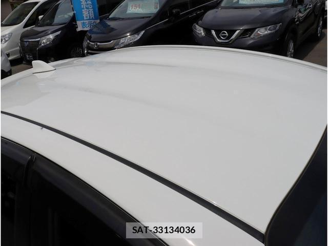 Toyota YARIS 2022-03 7808697-11