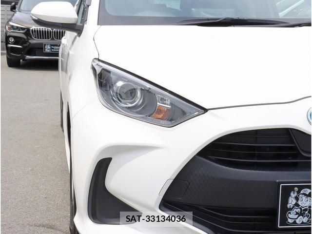 Toyota YARIS 2022-03 7808697-12