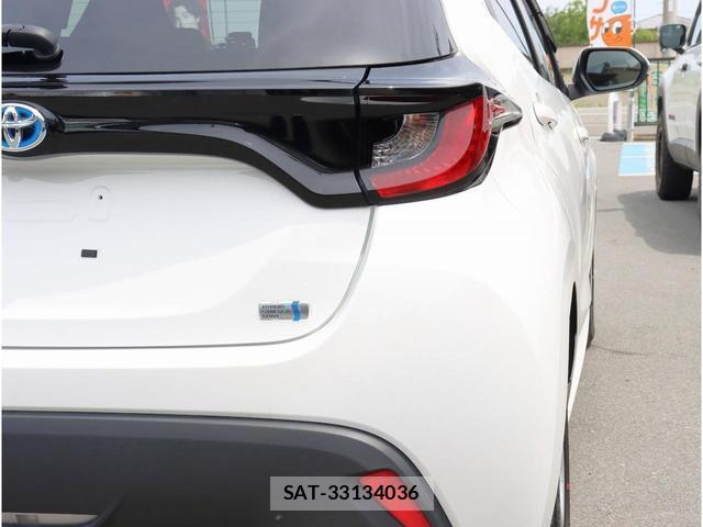 Toyota YARIS 2022-03 7808697-17