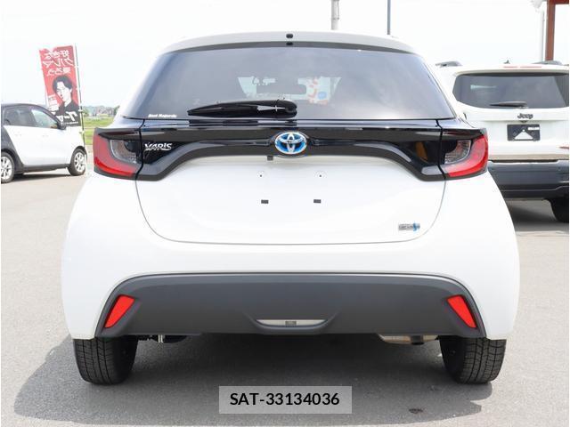 Toyota YARIS 2022-03 7808697-8