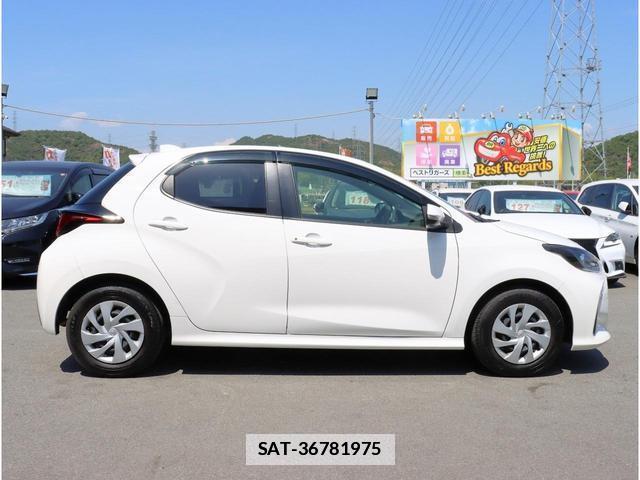 Toyota YARIS 2021-05 7808699-10