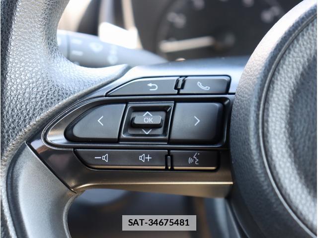 Toyota YARIS 2021-06 7808701-19