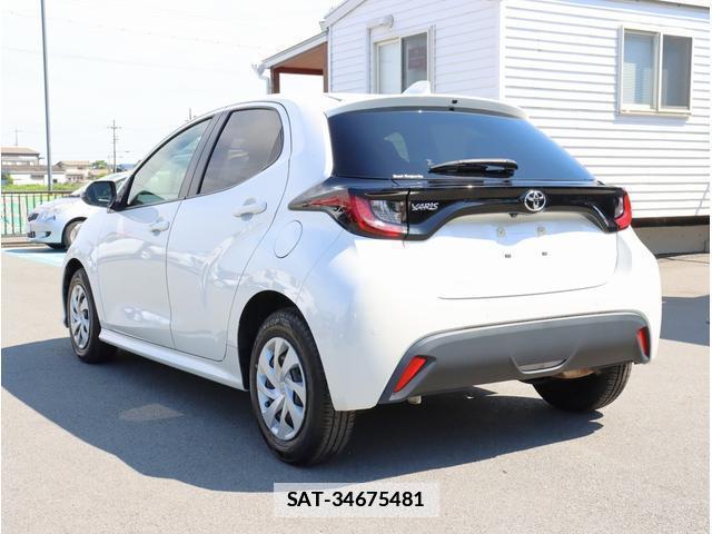 Toyota YARIS 2021-06 7808701-7