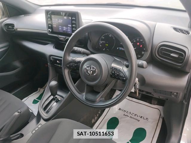 Toyota YARIS 2021-03 7808913-10