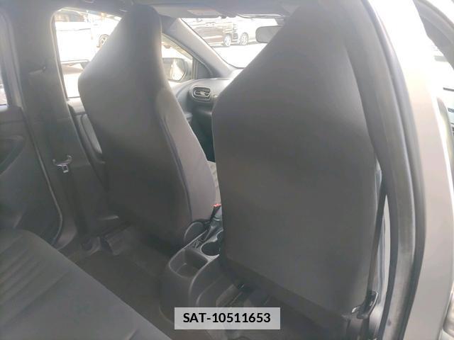 Toyota YARIS 2021-03 7808913-13