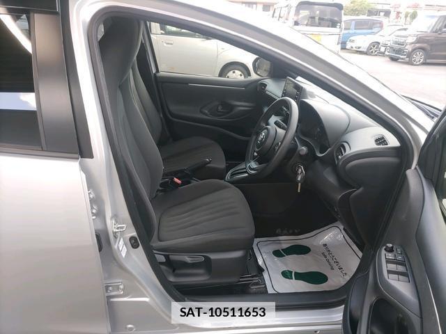 Toyota YARIS 2021-03 7808913-8