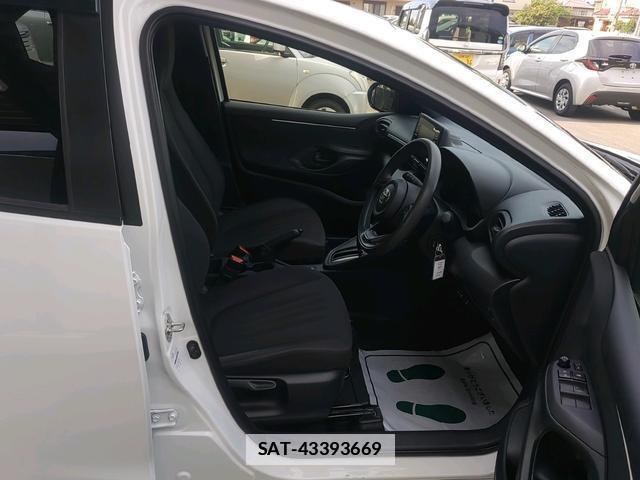 Toyota YARIS 2023-03 7808914-8