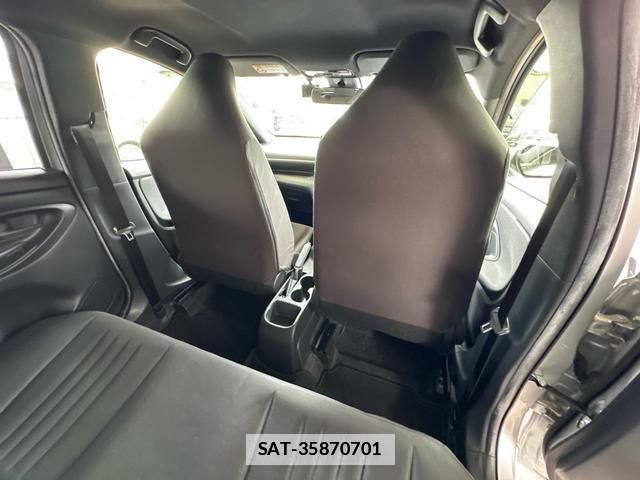 Toyota YARIS 2021-03 7808915-13