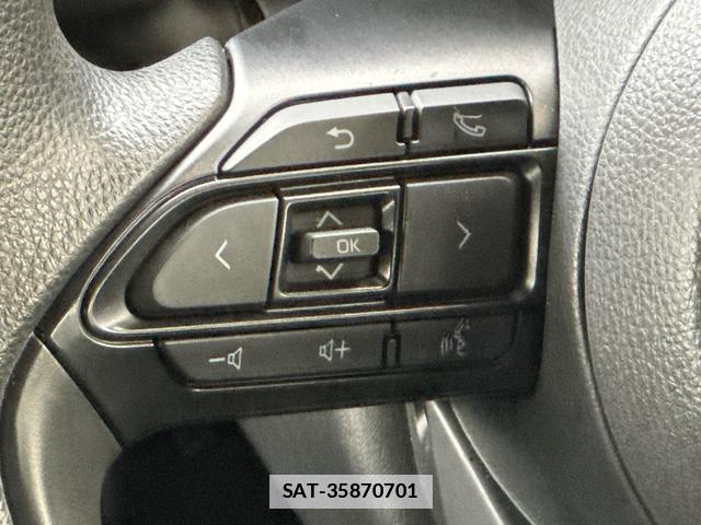 Toyota YARIS 2021-03 7808915-15