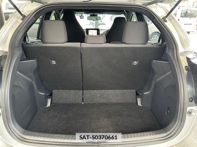 Toyota YARIS 2020-12 7808923-14