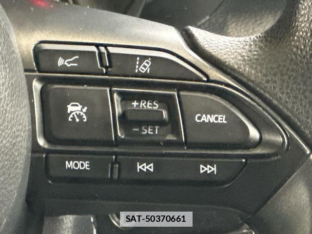 Toyota YARIS 2020-12 7808923-16