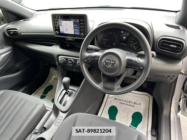 Toyota YARIS 2023-03 7808924-11