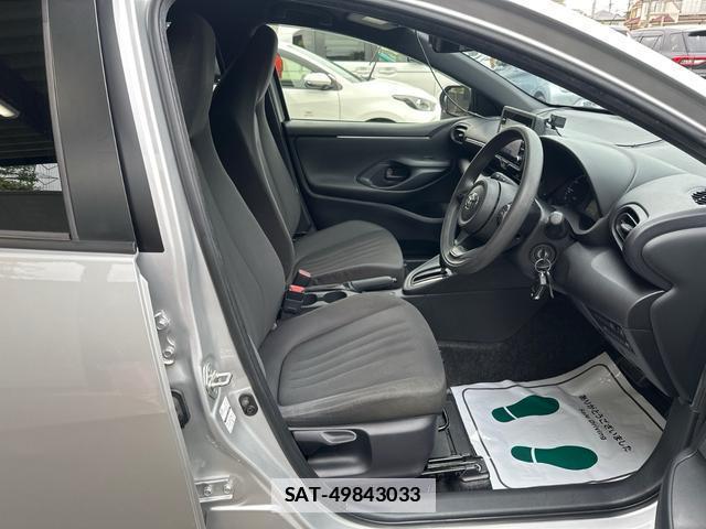 Toyota YARIS 2020-11 7808928-8