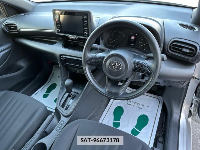 Toyota YARIS 2021-02 7808929-10