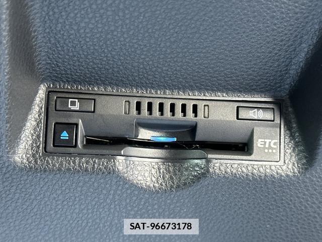 Toyota YARIS 2021-02 7808929-5