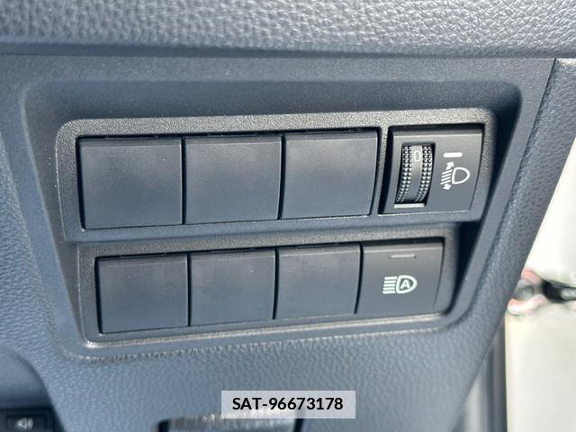 Toyota YARIS 2021-02 7808929-7