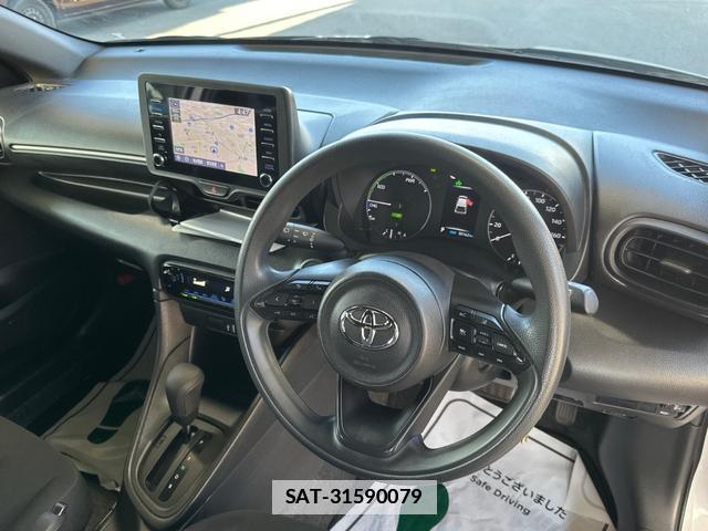 Toyota YARIS 2021-02 7808934-10
