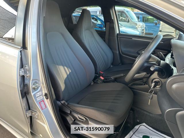 Toyota YARIS 2021-02 7808934-9