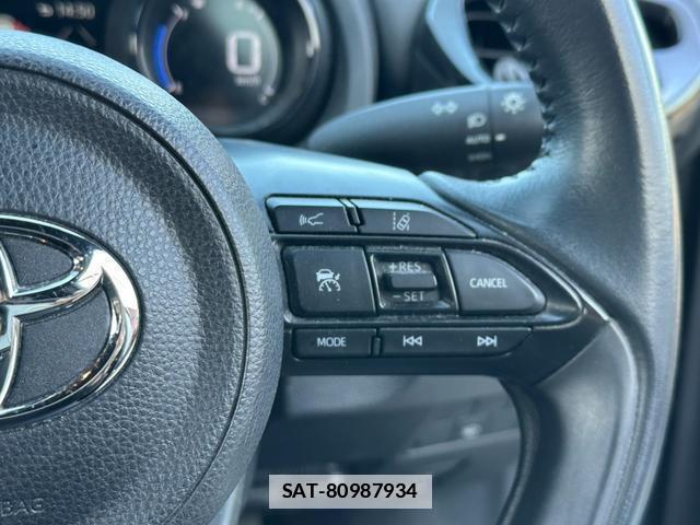 Toyota YARIS 2021-03 7809028-13