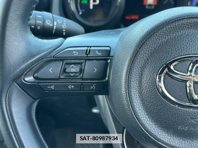 Toyota YARIS 2021-03 7809028-14