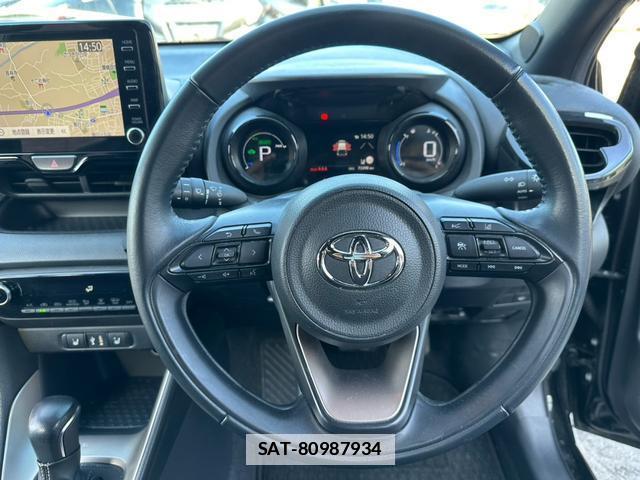 Toyota YARIS 2021-03 7809028-2