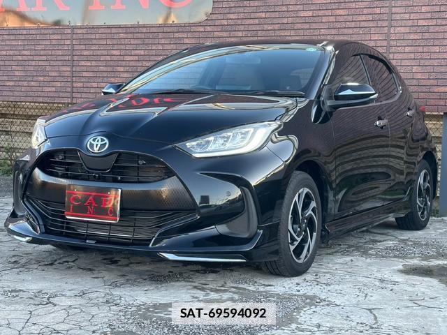 Toyota YARIS 2023-08 7809043-18