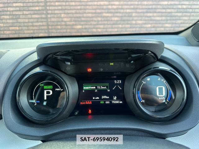 Toyota YARIS 2023-08 7809043-5