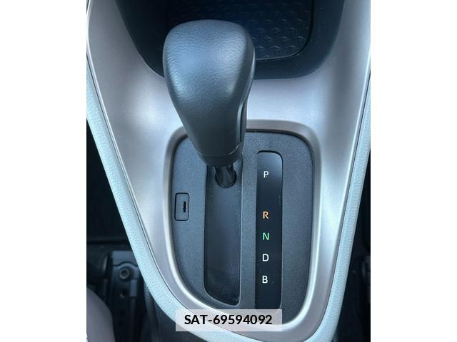 Toyota YARIS 2023-08 7809043-9