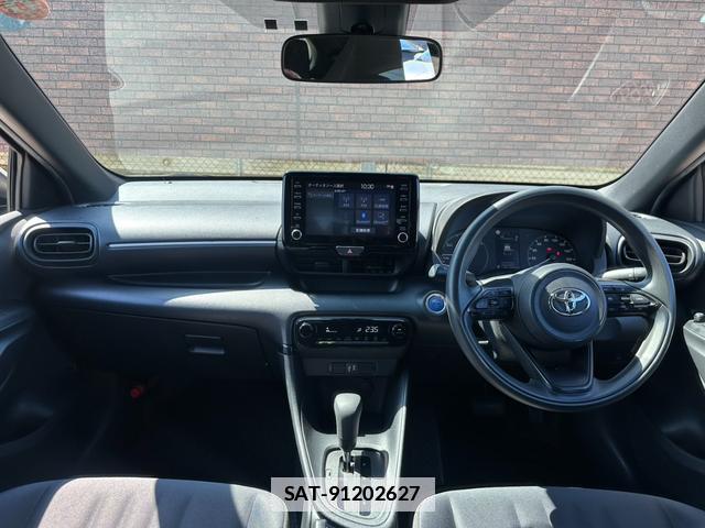 Toyota YARIS 2021-04 7809044-1