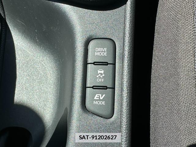 Toyota YARIS 2021-04 7809044-11