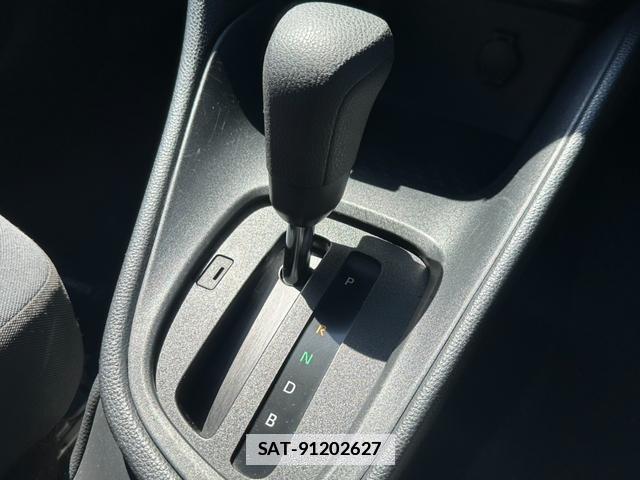 Toyota YARIS 2021-04 7809044-13