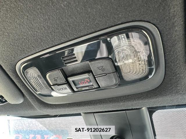 Toyota YARIS 2021-04 7809044-5