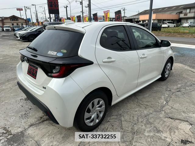 Toyota YARIS 2021-04 7809046-14