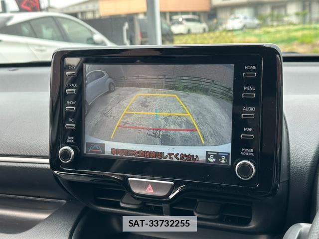 Toyota YARIS 2021-04 7809046-7
