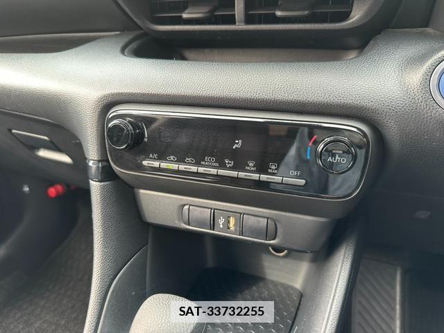 Toyota YARIS 2021-04 7809046-8