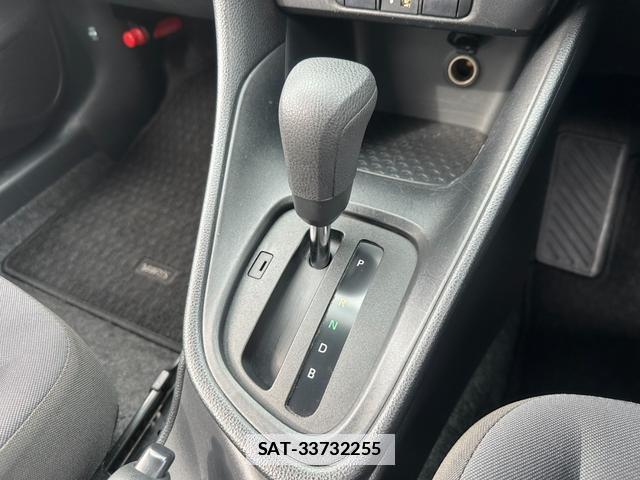 Toyota YARIS 2021-04 7809046-9