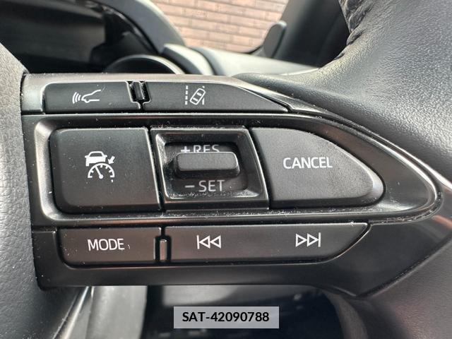 Toyota YARIS 2021-03 7809068-15