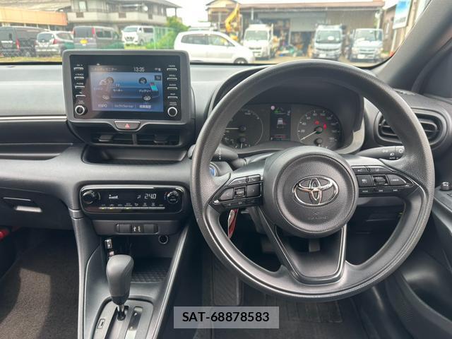 Toyota YARIS 2022-07 7809069-2