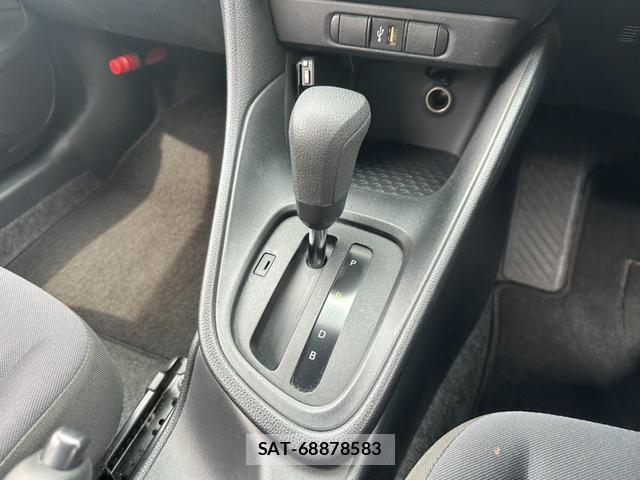 Toyota YARIS 2022-07 7809069-4
