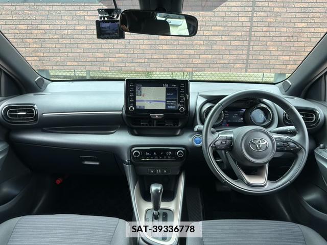 Toyota YARIS 2021-04 7809073-1