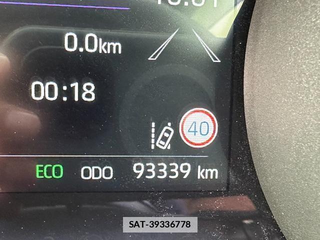 Toyota YARIS 2021-04 7809073-4