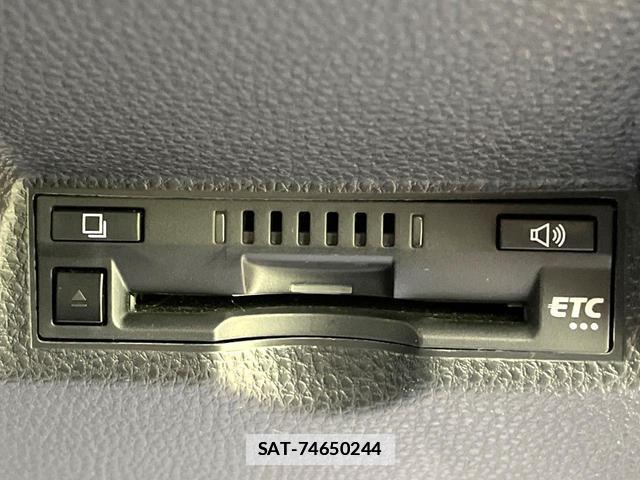 Toyota YARIS 2023-05 7809108-5