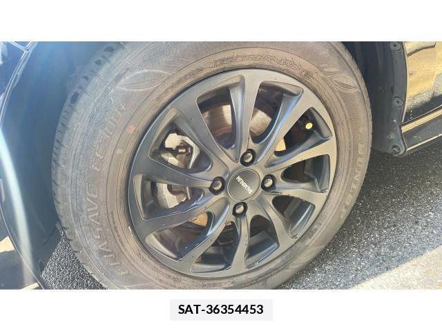 Toyota YARIS 2021-08 7809563-8