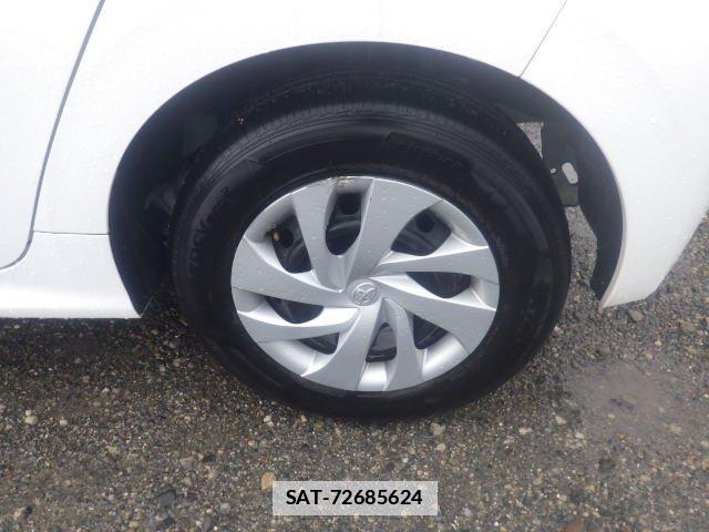 Toyota YARIS 2021-04 7810271-15