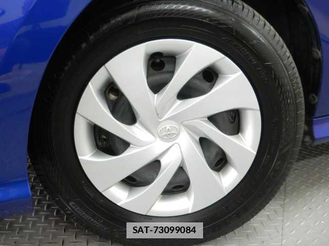 Toyota YARIS 2021-05 7810857-15