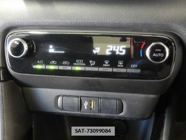 Toyota YARIS 2021-05 7810857-8